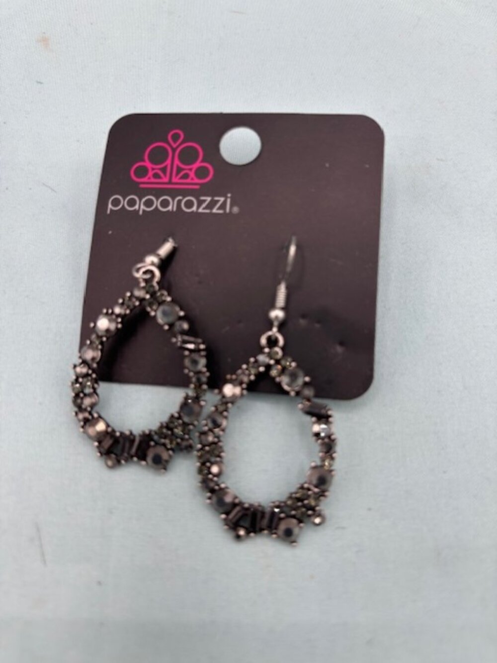 Paparazzi Crushing Couture Silver Earrings